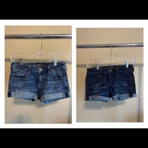Comfortable Medium Wash Arizona Jean Shorts Medium Rise Size 0, 2 for $12